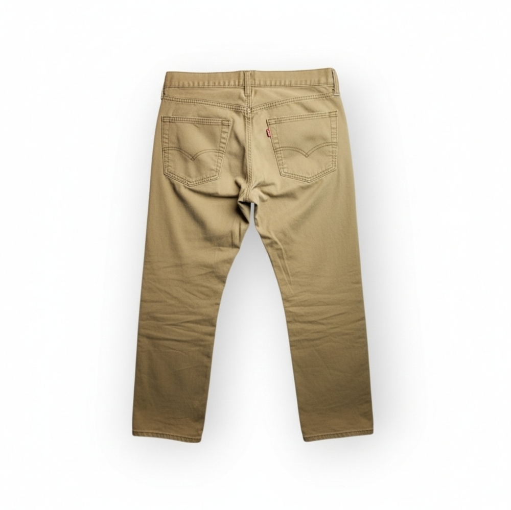 Levi’s 514 Straight Fit Jeans – Khaki Tan Denim Essential